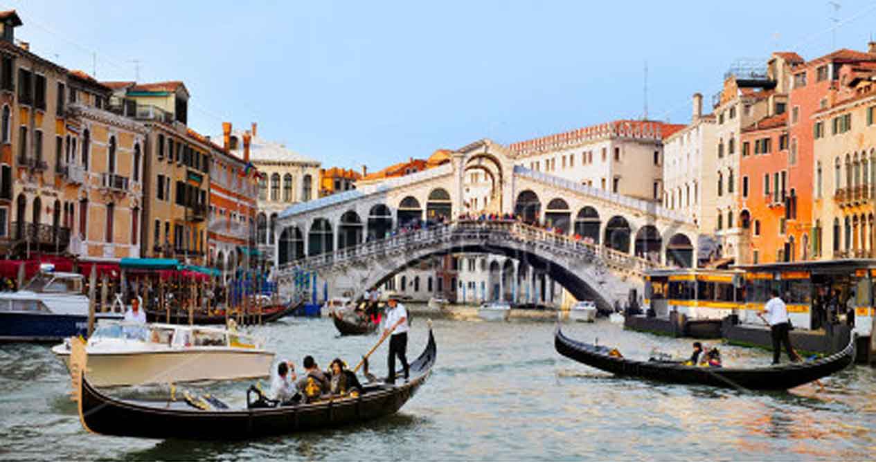 Un tour en bateau sur le Grand Canal à Venise